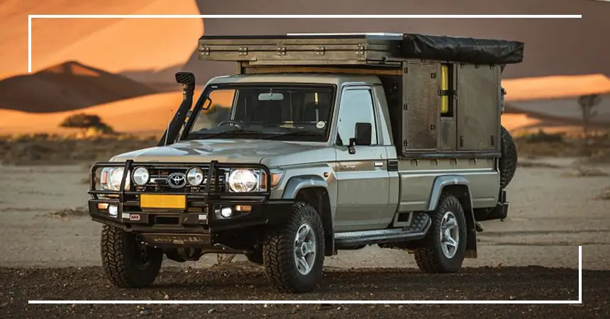 Autohuur-Namibie-Self-Drive-Safari-Landcruiser-Bushcamper-Petrol