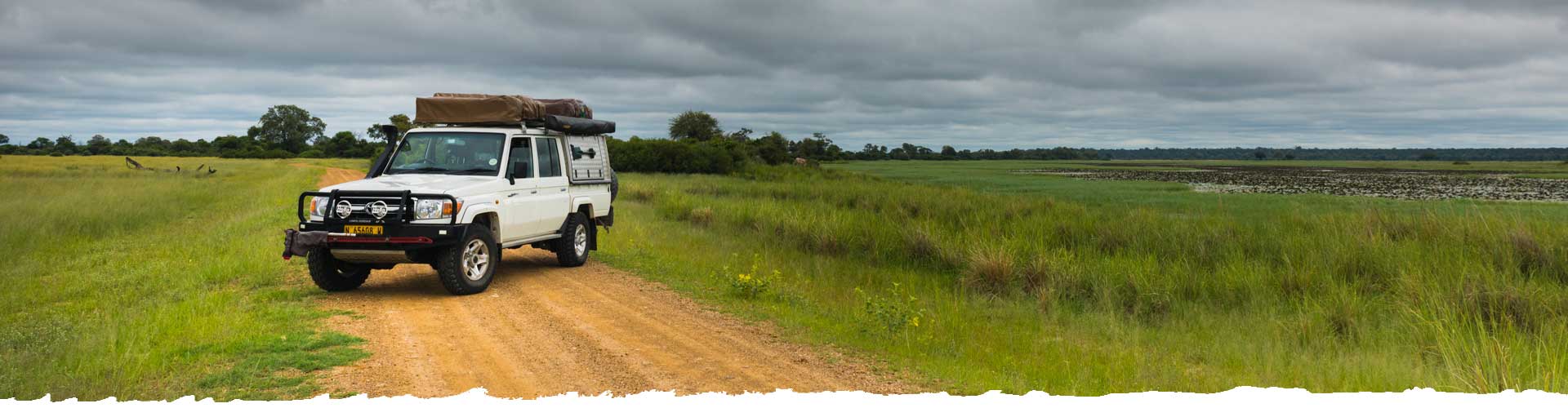 Autohuur-Namibie-Toyota-Landcruiser-4.2D-4pax-camping-banner